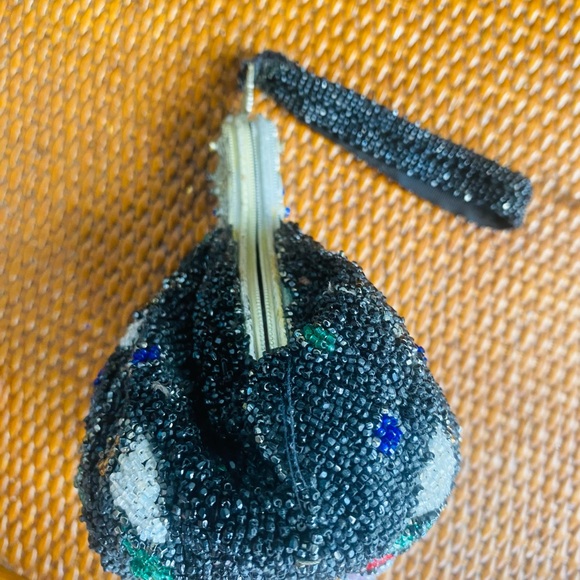 Vintage Black Beaded Clutch with Intricate Design - Picture 3 of 13